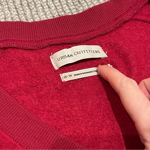 Urban Outfitters UO Lilith Pullover in Red (S) - Picture 3 of 6